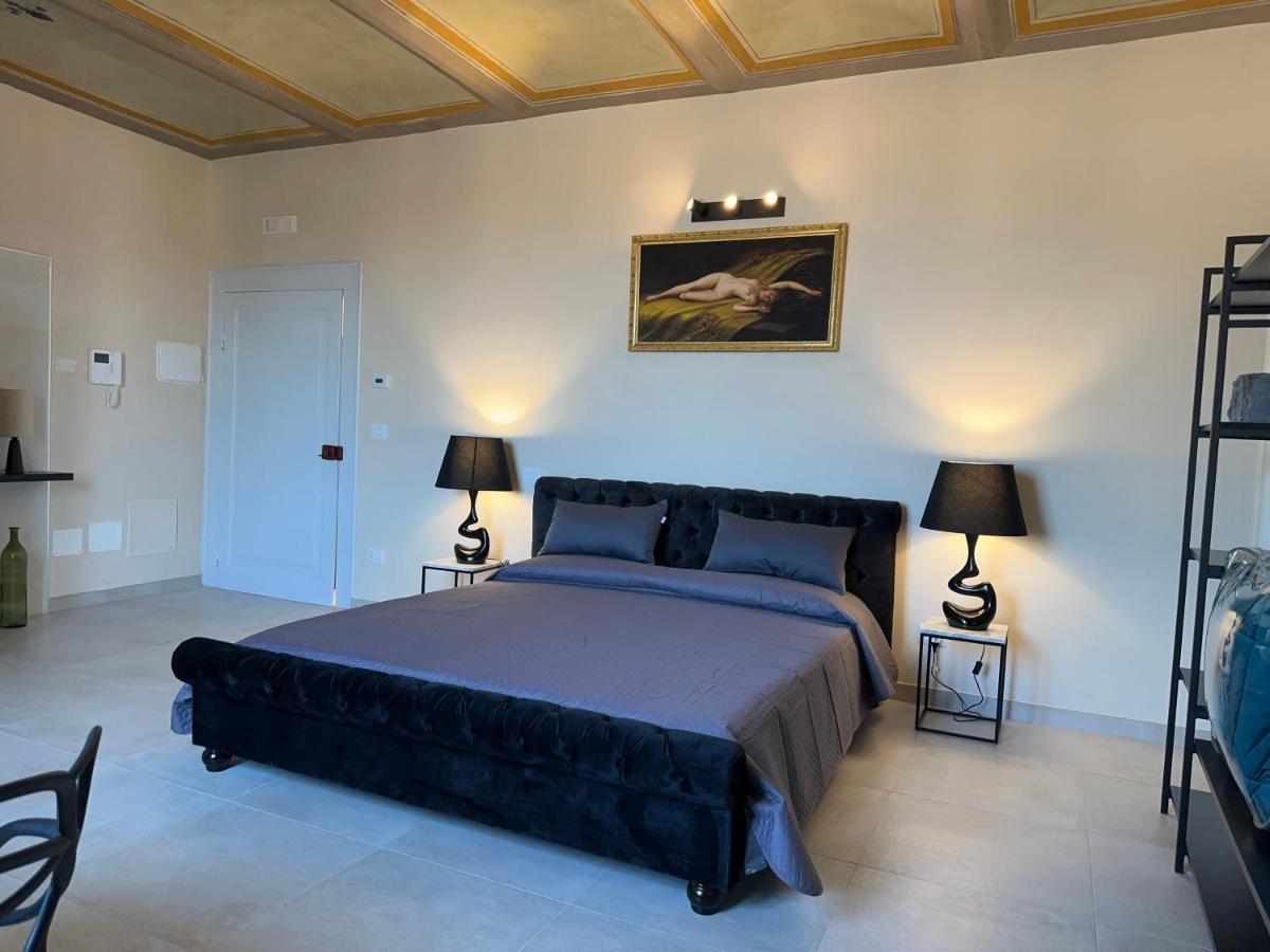 Casa Colonna - Suite Della Torre LʼAquila Eksteriør bilde